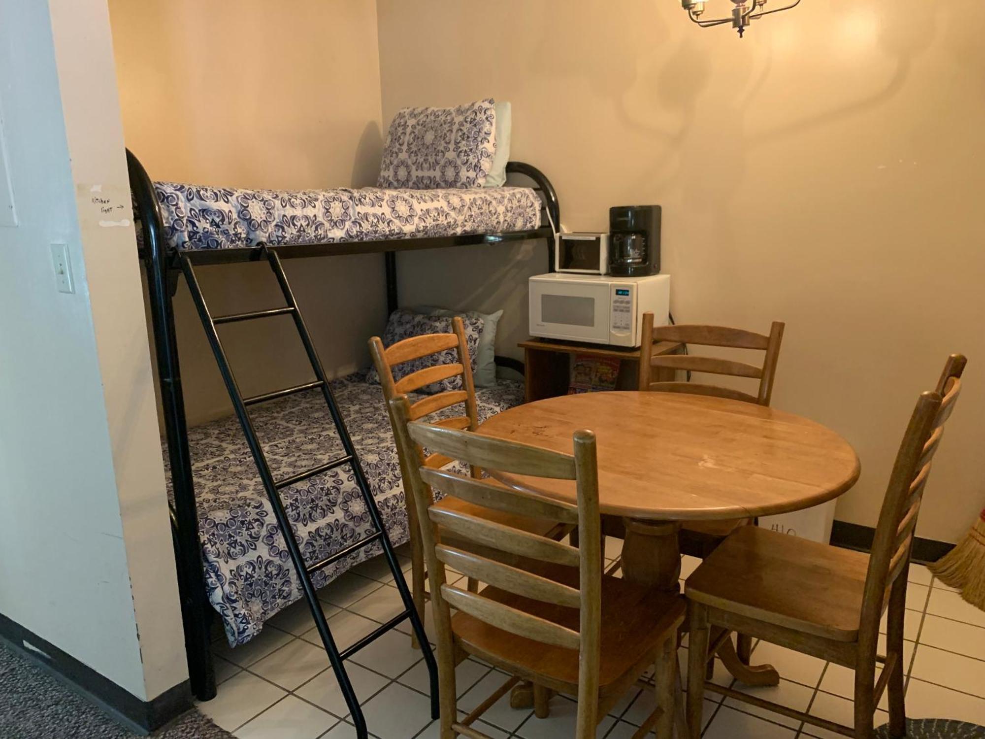 Oak Square Rentals Gatlinburg Ruang foto